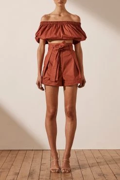 Shona Joy AMAIA OFF THE SHOULDER CROP TOP - CLAY