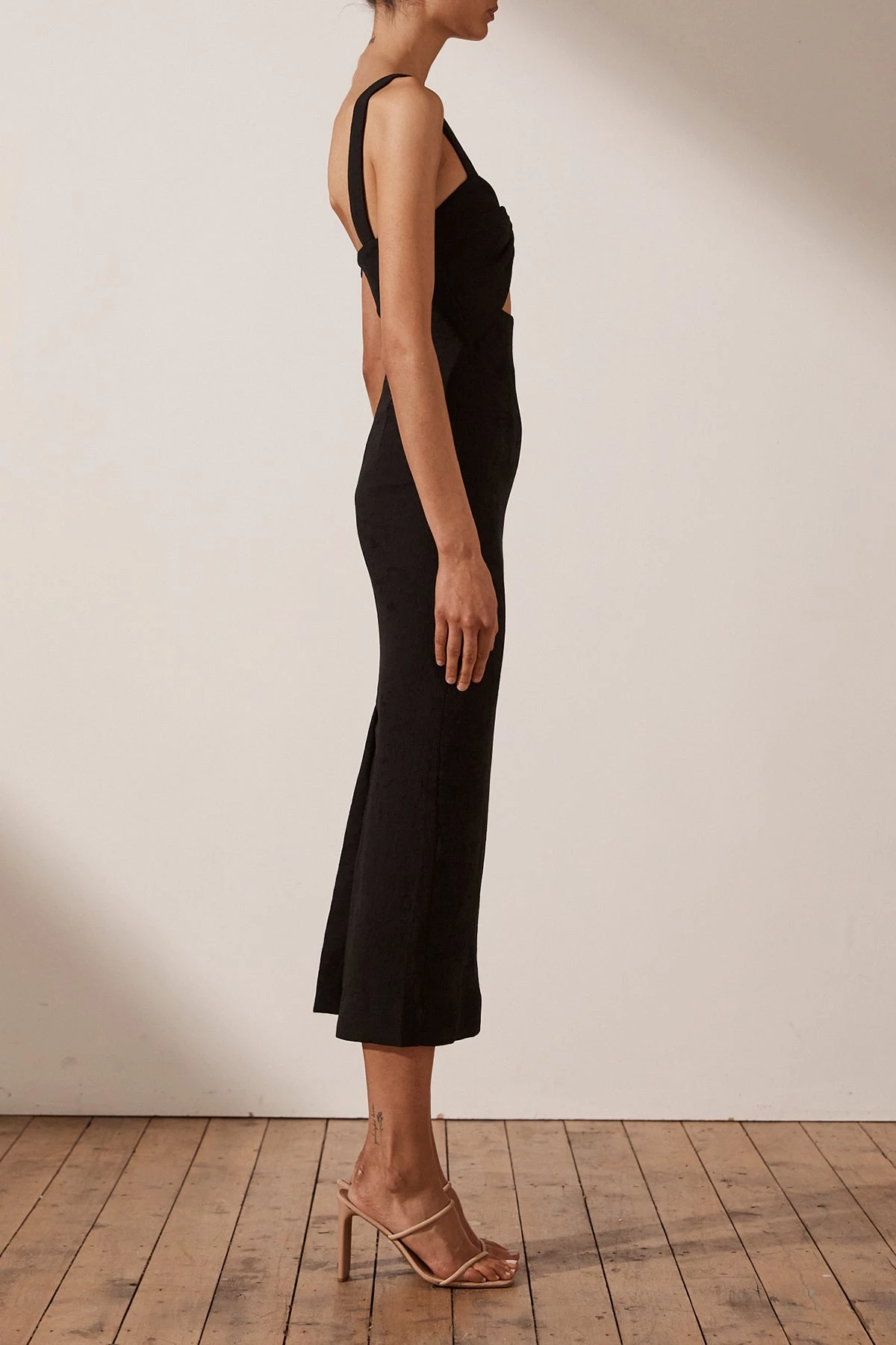 Shona Joy SIMONE FITTED CUT OUT MIDI DRESS - BLACK DRESSES 4 Shona Joy SIMONE FITTED CUT OUT MIDI DRESS - BLACK DRESSES