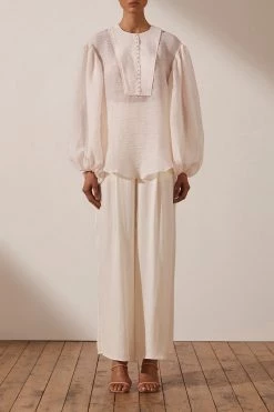 Shona Joy CHARLOTTE BALLOON SLEEVE BLOUSE - ECRU 17 Shona Joy CHARLOTTE BALLOON SLEEVE BLOUSE - ECRU