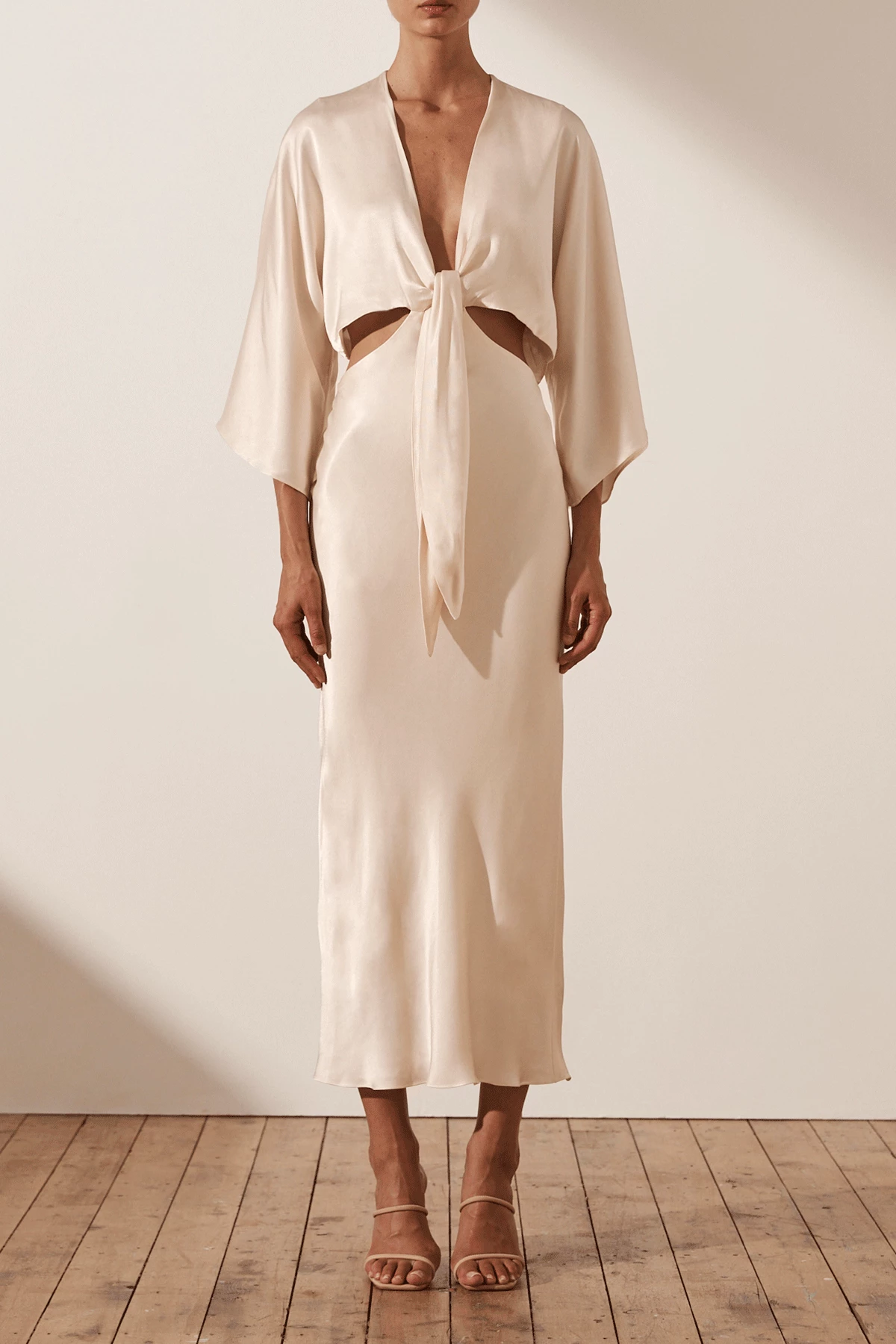 Shona Joy LA LUNE TIE FRONT BIAS MIDI DRESS - CREAM DRESSES 4 Shona Joy LA LUNE TIE FRONT BIAS MIDI DRESS - CREAM DRESSES