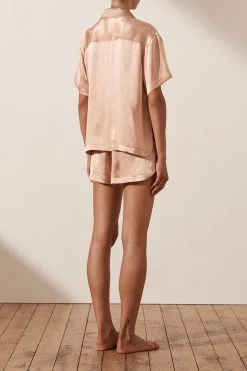 Shona Joy LA LUNE LOUNGE SHIRT SET - DESERT ROSE SHORTS & PANTS