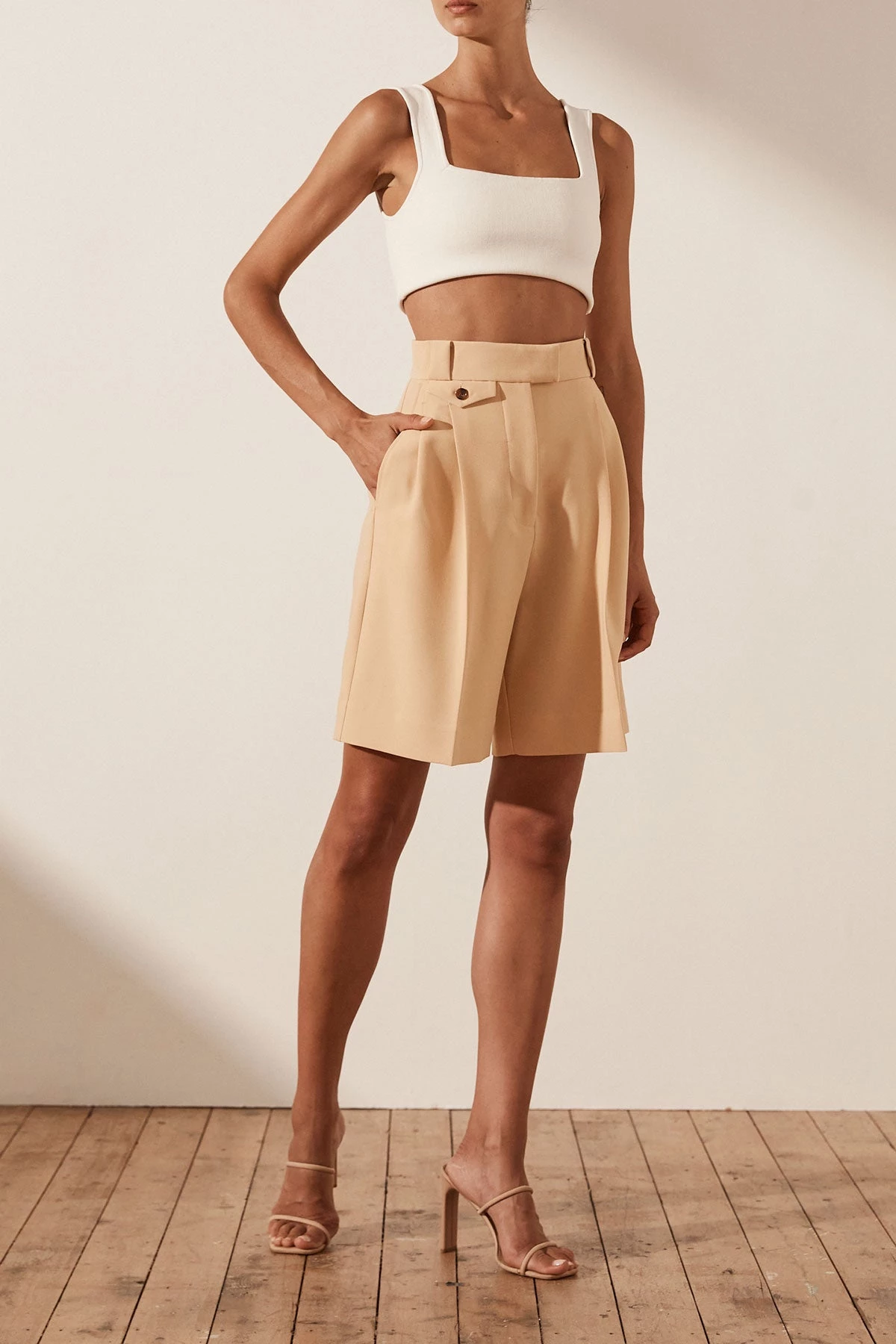 Shona Joy IVY HIGH WAISTED TAILORED SHORT - PEANUT BUTTER SHORTS & PANTS 3 Shona Joy IVY HIGH WAISTED TAILORED SHORT - PEANUT BUTTER SHORTS & PANTS