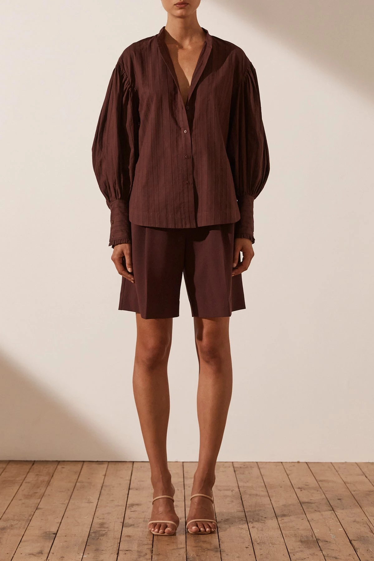 Shona Joy ELLA BALLOON SLEEVE SHIRT - CHOCOLATE 2 Shona Joy ELLA BALLOON SLEEVE SHIRT - CHOCOLATE