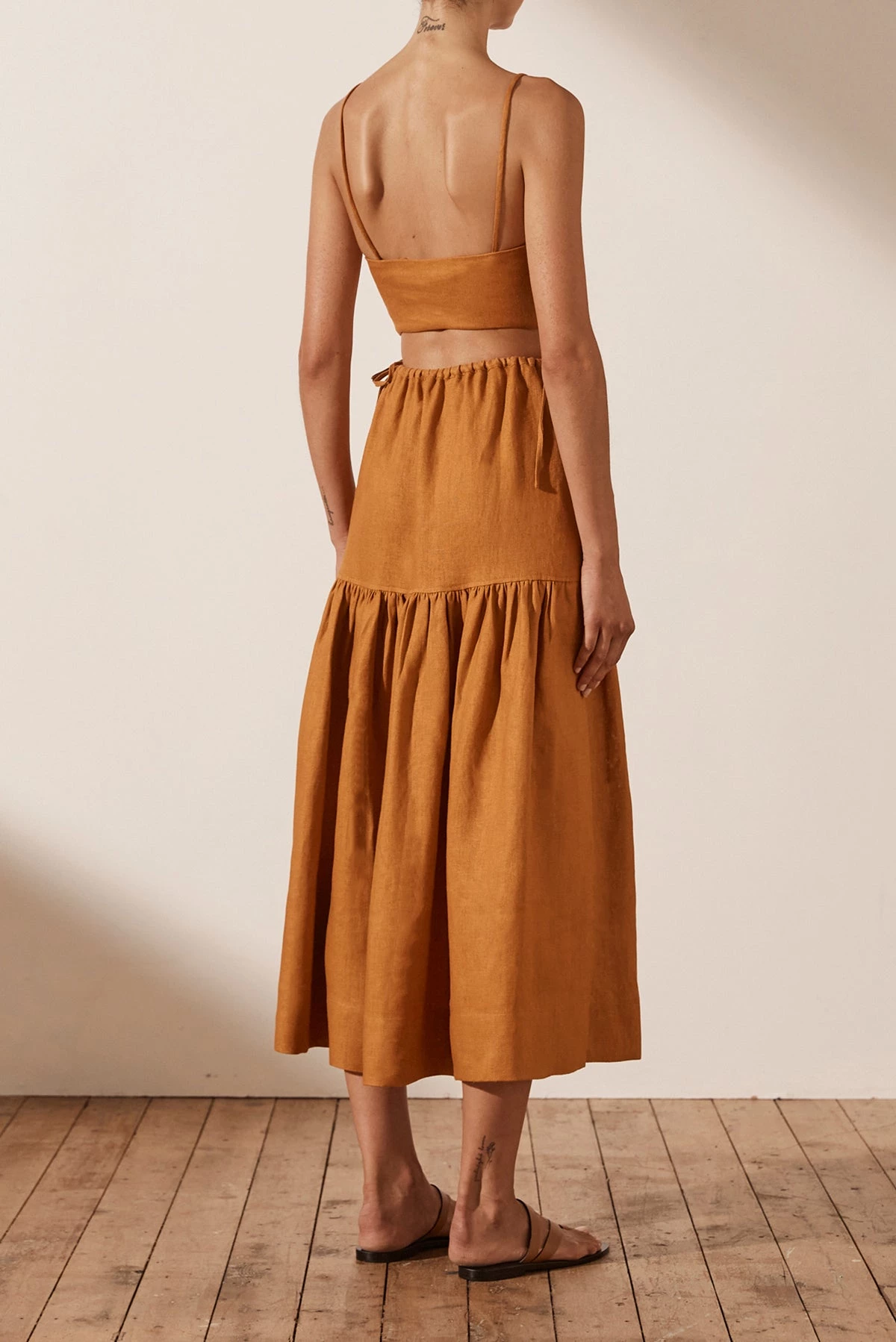 Shona Joy ARIA LINEN DRAWSTRING SPLIT MIDI SKIRT - TURMERIC 5 Shona Joy ARIA LINEN DRAWSTRING SPLIT MIDI SKIRT - TURMERIC