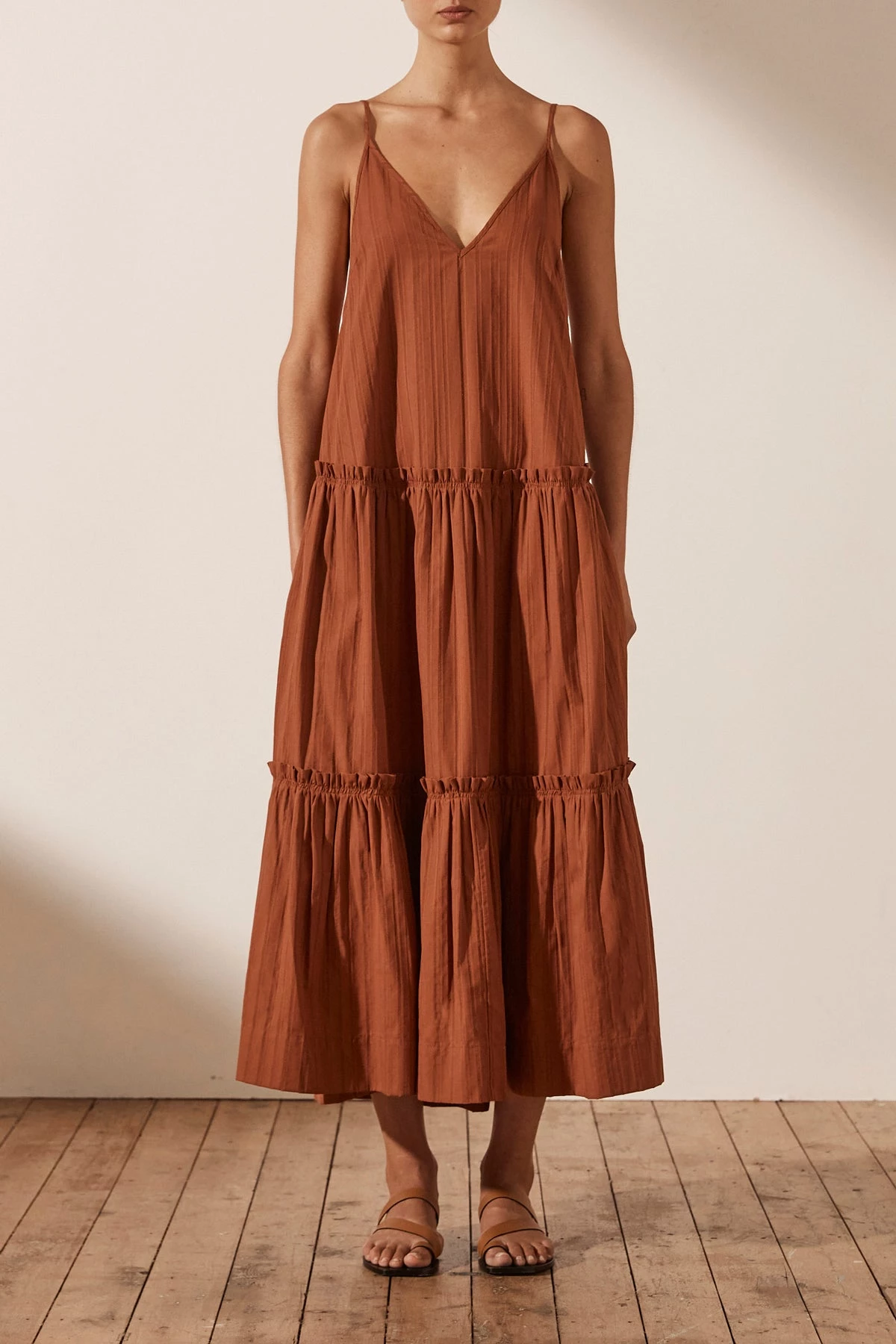 Shona Joy DRESSES KAIA PLUNGED BACKLESS MIDI DRESS - PAPRIKA 3 Shona Joy DRESSES KAIA PLUNGED BACKLESS MIDI DRESS - PAPRIKA