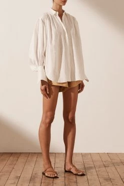 Shona Joy COSMO LINEN BUTTON UP BALLOON SLEEVE SHIRT - RICE TOPS