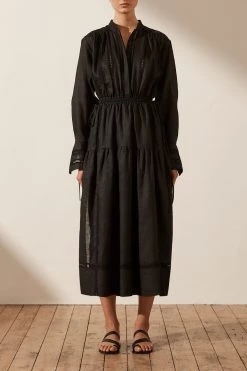 Shona Joy ADRIANA LINEN LONG SLEEVE MIDI DRESS - BLACK