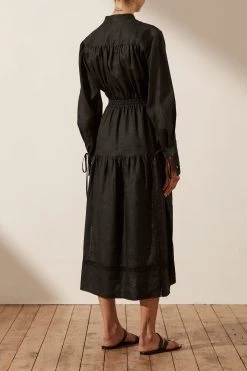 Shona Joy ADRIANA LINEN LONG SLEEVE MIDI DRESS - BLACK