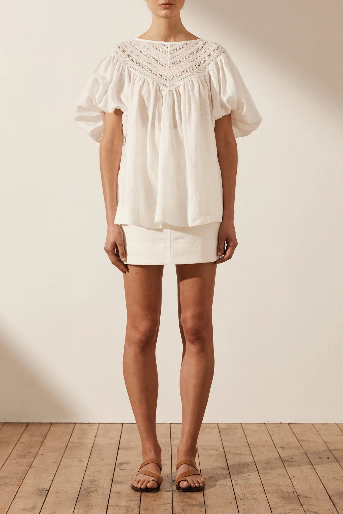 Shona Joy ADRIANA LINEN SHORT SLEEVE BLOUSE - RICE TOPS 3 Shona Joy ADRIANA LINEN SHORT SLEEVE BLOUSE - RICE TOPS