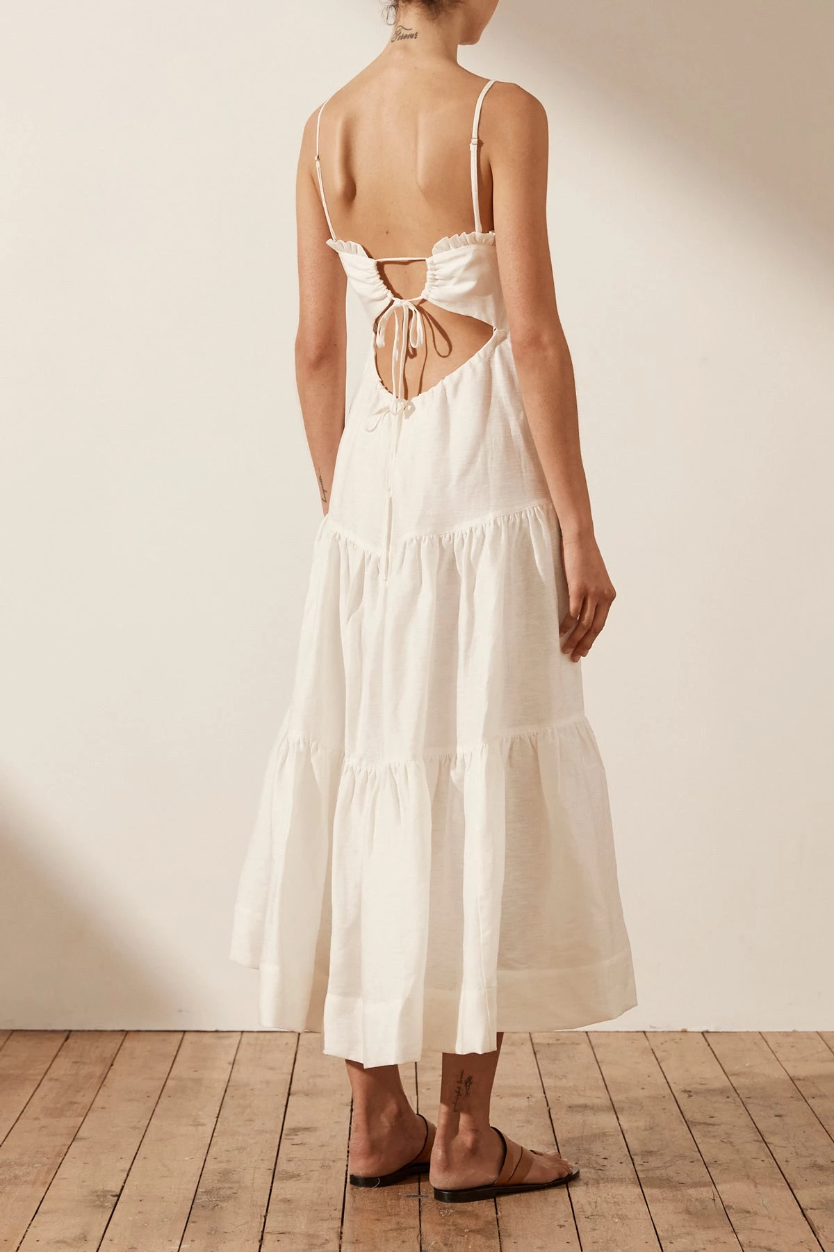 Shona Joy BRUNA LINEN OPEN BACK SHIRRED MIDI DRESS - IVORY 6 Shona Joy BRUNA LINEN OPEN BACK SHIRRED MIDI DRESS - IVORY