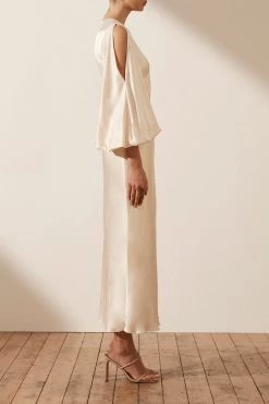 Shona Joy DRESSES LA LUNE FULL SLEEVE WRAP MIDI DRESS - CREAM 10 Shona Joy DRESSES LA LUNE FULL SLEEVE WRAP MIDI DRESS - CREAM