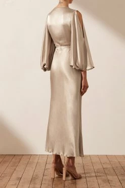 Shona Joy LA LUNE FULL SLEEVE WRAP MIDI DRESS - GOLD DRESSES 9 Shona Joy LA LUNE FULL SLEEVE WRAP MIDI DRESS - GOLD DRESSES