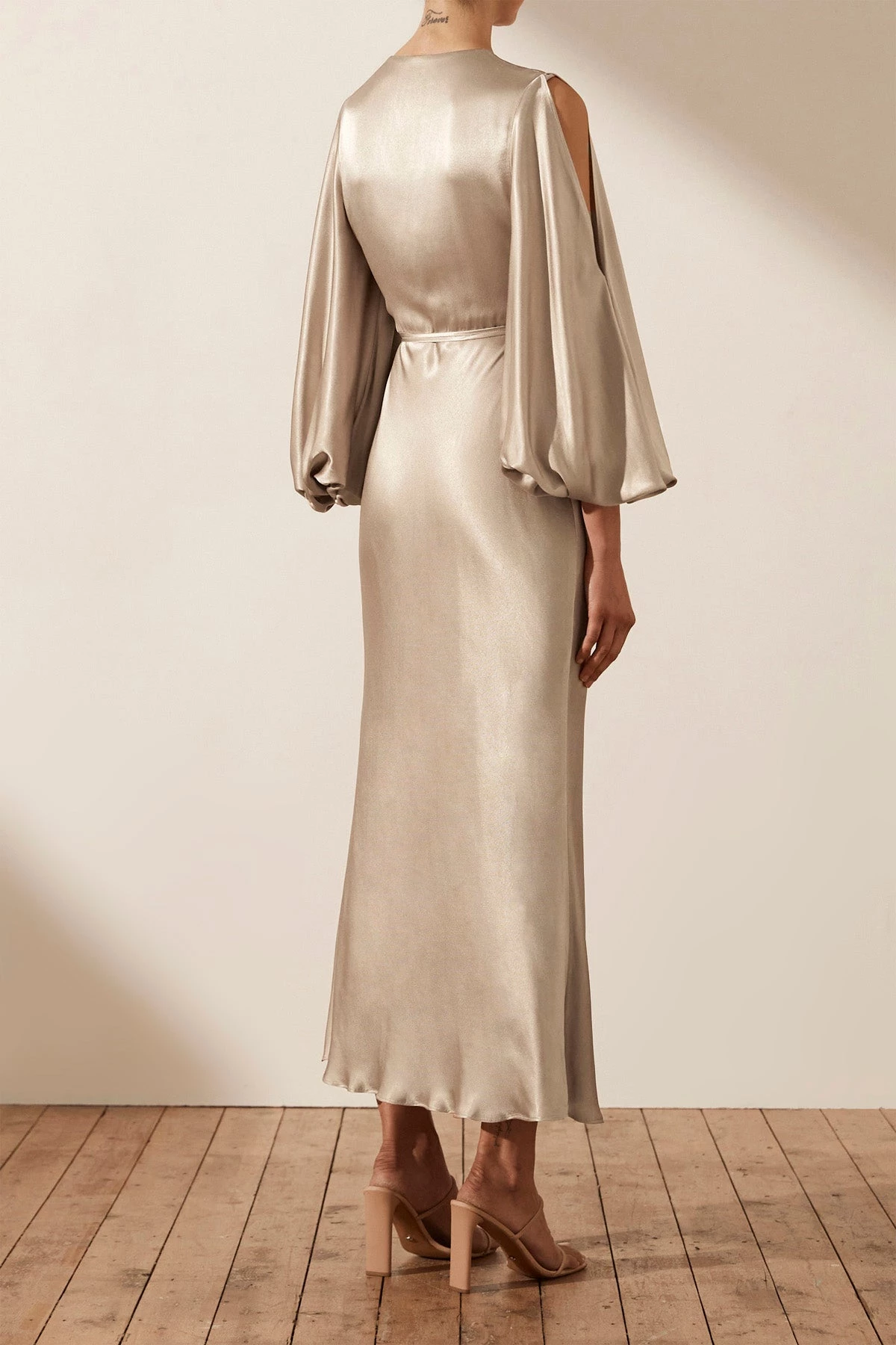 Shona Joy LA LUNE FULL SLEEVE WRAP MIDI DRESS - GOLD DRESSES 5 Shona Joy LA LUNE FULL SLEEVE WRAP MIDI DRESS - GOLD DRESSES