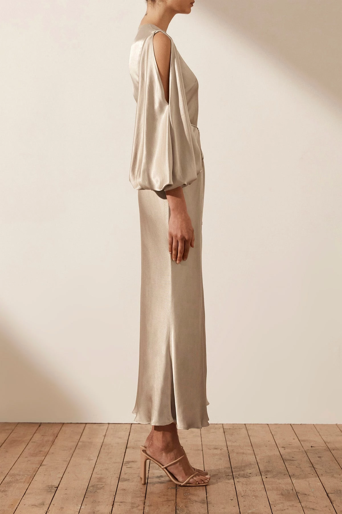 Shona Joy LA LUNE FULL SLEEVE WRAP MIDI DRESS - GOLD DRESSES 4 Shona Joy LA LUNE FULL SLEEVE WRAP MIDI DRESS - GOLD DRESSES