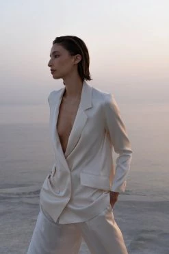Shona Joy TOPS LA LUNE DOUBLE BREASTED BLAZER - CREAM
