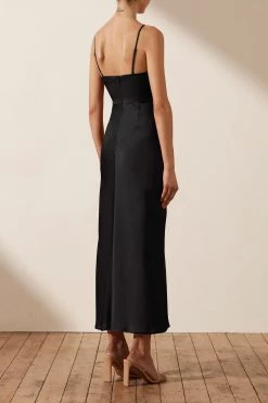Shona Joy LUXE TWIST FRONT SLEEVELESS MIDI DRESS - ONYX DRESSES 9 Shona Joy LUXE TWIST FRONT SLEEVELESS MIDI DRESS - ONYX DRESSES