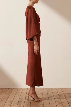 Shona Joy DRESSES LUXE TWIST FRONT BALLOON SLEEVE MIDI DRESS - SANGRIA