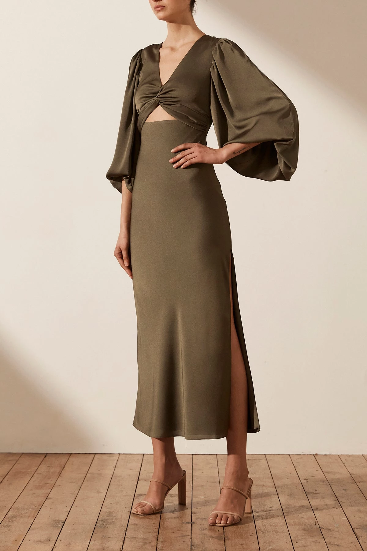Shona Joy LUXE TWIST FRONT BALLOON SLEEVE MIDI DRESS - PINE 3 Shona Joy LUXE TWIST FRONT BALLOON SLEEVE MIDI DRESS - PINE