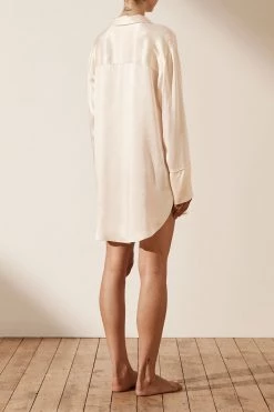 Shona Joy LA LUNE LOUNGE SHIRT DRESS - CREAM DRESSES