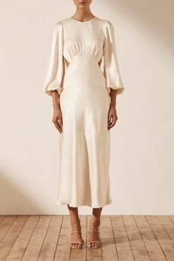 Shona Joy LA LUNE OPEN BACK BALLOON SLEEVE MIDI DRESS - CREAM 8 Shona Joy LA LUNE OPEN BACK BALLOON SLEEVE MIDI DRESS - CREAM