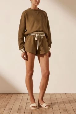 Shona Joy SJ LOGO CURVED HEM JUMPER - CUMIN