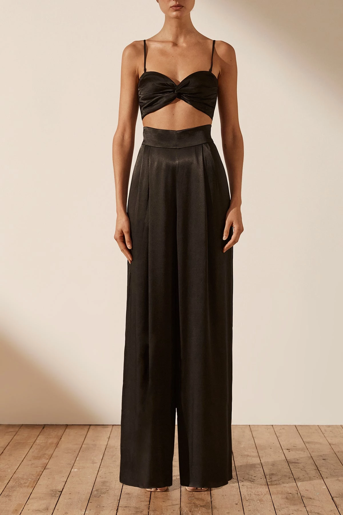 Shona Joy LA LUNE TWIST FRONT BRA TOP - BLACK TOPS 6 Shona Joy LA LUNE TWIST FRONT BRA TOP - BLACK TOPS