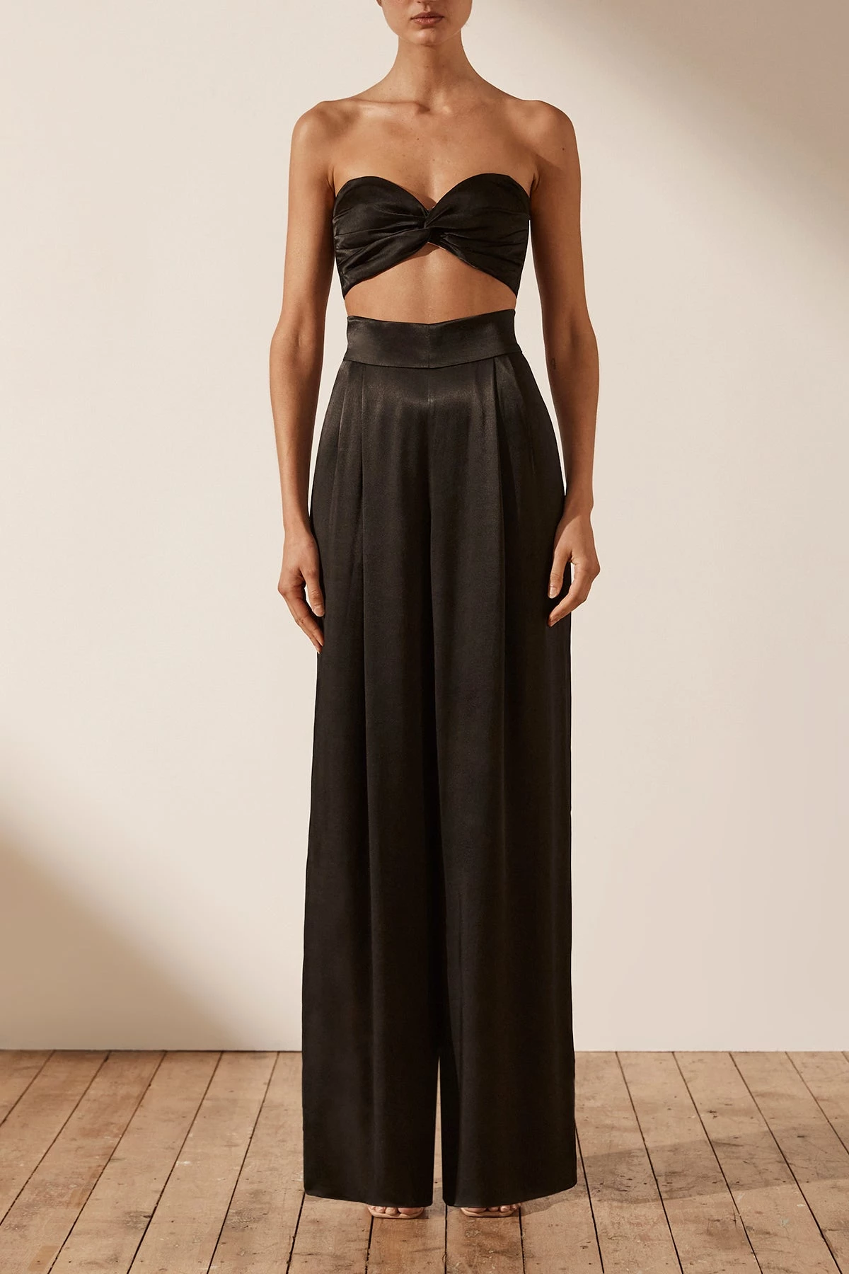 Shona Joy LA LUNE TWIST FRONT BRA TOP - BLACK TOPS 2 Shona Joy LA LUNE TWIST FRONT BRA TOP - BLACK TOPS