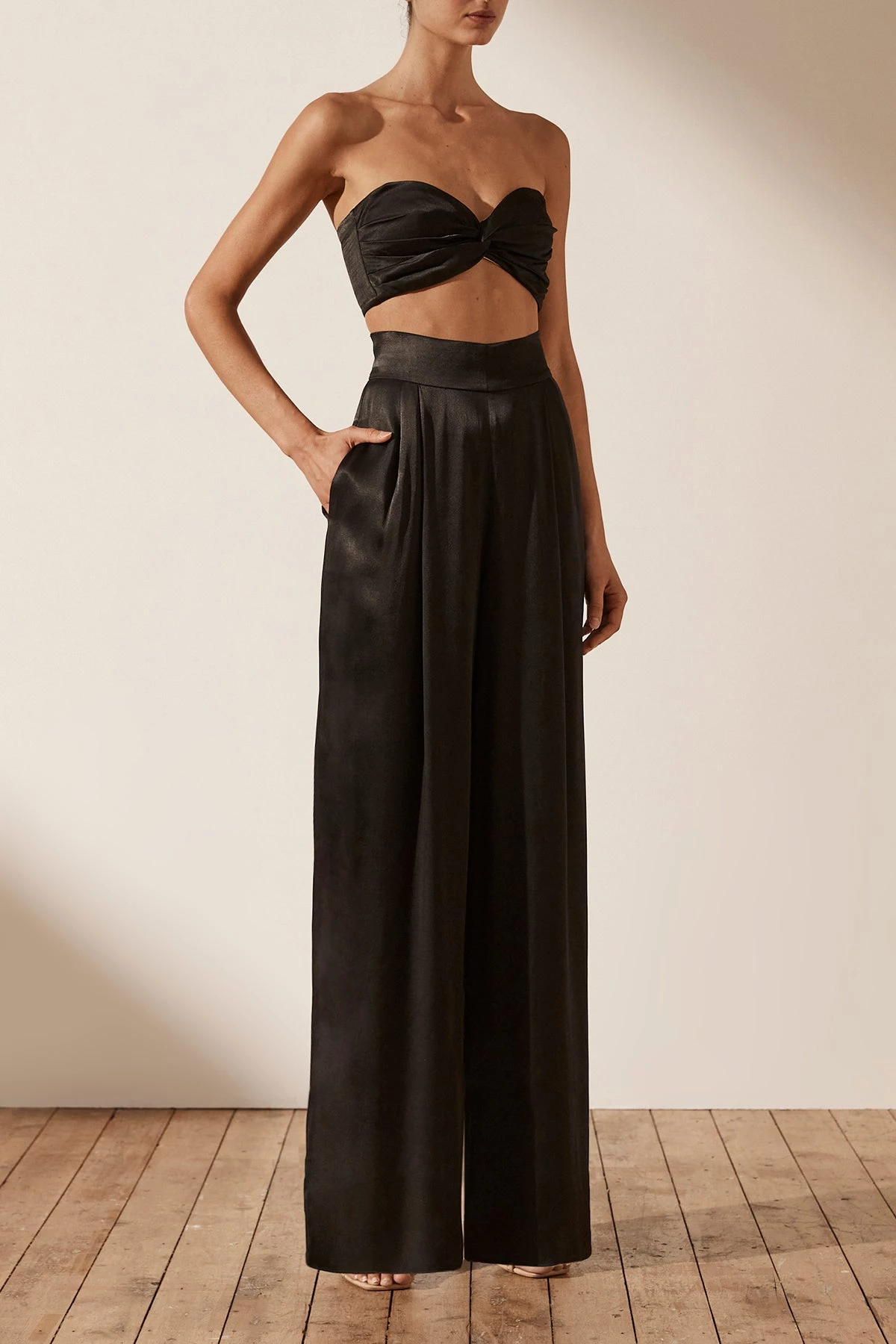 Shona Joy LA LUNE TWIST FRONT BRA TOP - BLACK TOPS 3 Shona Joy LA LUNE TWIST FRONT BRA TOP - BLACK TOPS