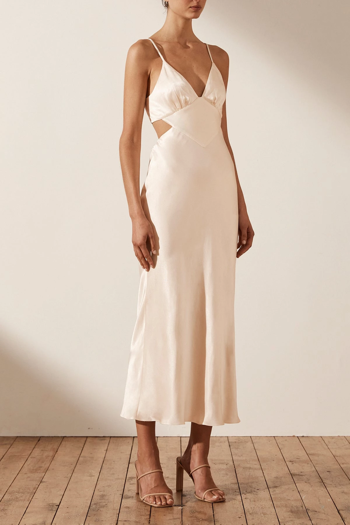 Shona Joy LA LUNE BACKLESS MIDI DRESS - CREAM 4 Shona Joy LA LUNE BACKLESS MIDI DRESS - CREAM