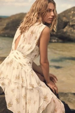 Shona Joy JULIETA SLEEVELESS RUCHED MIDI DRESS DRESSES