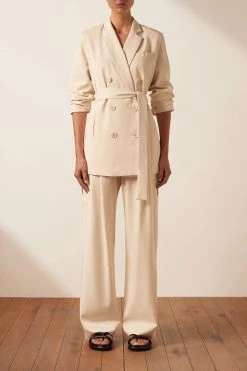 Shona Joy SARA DOUBLE BREASTED BLAZER - CREMA