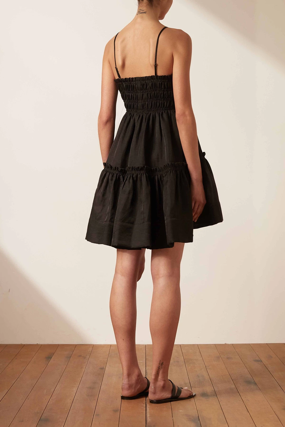 Shona Joy DRESSES BRUNA LINEN SHIRRED TIERED MINI DRESS - BLACK 5 Shona Joy DRESSES BRUNA LINEN SHIRRED TIERED MINI DRESS - BLACK