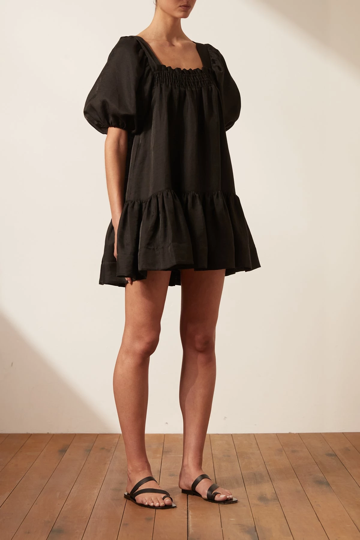 Shona Joy DRESSES BRUNA LINEN SQUARE NECK SHIRRED MINI DRESS - BLACK 3 Shona Joy DRESSES BRUNA LINEN SQUARE NECK SHIRRED MINI DRESS - BLACK