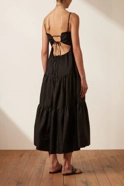 Shona Joy BRUNA LINEN OPEN BACK SHIRRED MIDI DRESS - BLACK