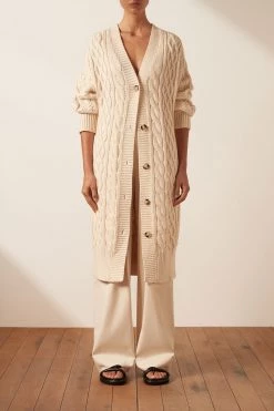 Shona Joy EVA CABLE CARDIGAN - CREMA TOPS 13 Shona Joy EVA CABLE CARDIGAN - CREMA TOPS