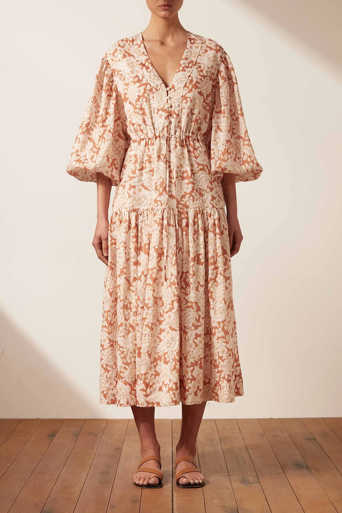 Shona Joy FLOR LINEN BALLOON SLEEVE DRAWSTRING MIDI DRESS 7 Shona Joy FLOR LINEN BALLOON SLEEVE DRAWSTRING MIDI DRESS