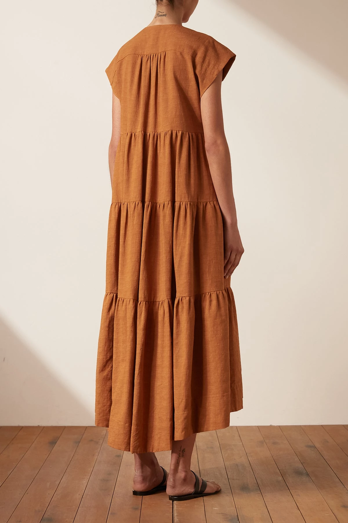 Shona Joy PRISCILA SHORT SLEEVE TIERED UTILITY MIDI DRESS - TURMERIC 5 Shona Joy PRISCILA SHORT SLEEVE TIERED UTILITY MIDI DRESS - TURMERIC