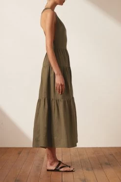 Shona Joy JULIANA LINEN PLUNGED CROSS BACK MIDI DRESS - FOREST